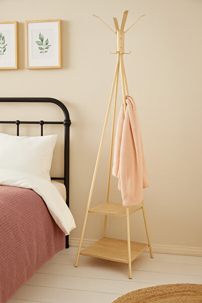 SADANHOME A modern and durable floor-standing clothes rack for easy organization of your belongings.