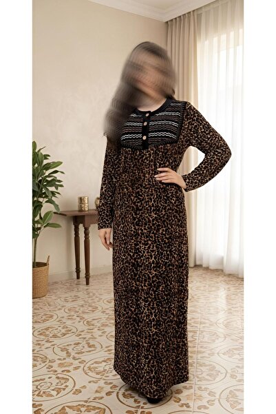 ISHRAQAT AL-AMAL Long-sleeved velvet house dress with a leopard print