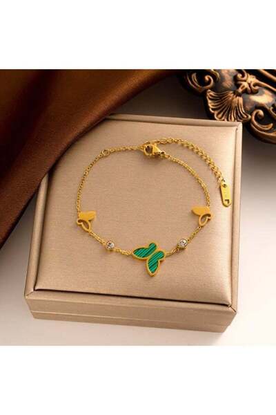 LIGANT Golden Royal Accent Bracelet