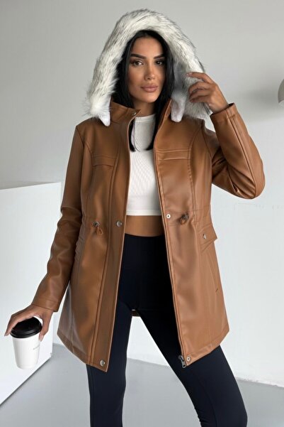HİRAMİR Kapüşonlu Suni Deri İçi Kürklü Cep Üstü Detaylı Mont Kadın KS2509