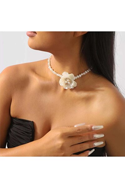 Pelin Aksesuar White Magnolia Flower Pearl Necklace
