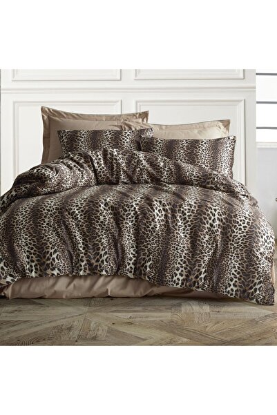 Artenova 2-person bedding set with 2 pillowcases, duvet cover and bed sheet, leopard