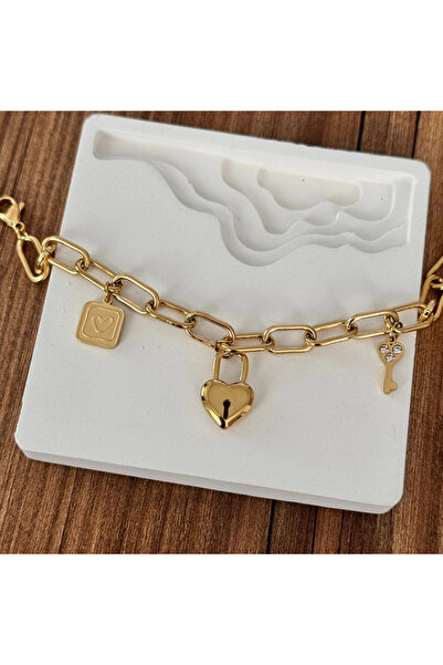 TURKAFONE Heart Charm Bracelet