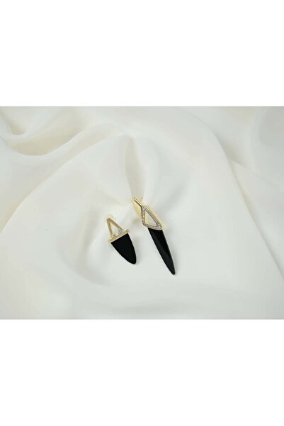 ATELİER TUĞBA BKP062 أقراط سوداء على شكل مثلث