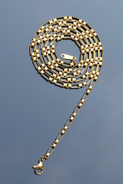 Rua Jewelry Steel Italian Cube Rectangle Chain Necklace 3 mm Gold Color |   Non-Tarnishing, Unisex, 2-Year Warranty