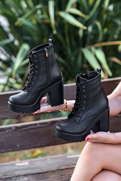 Madam Tarz Legendary 546 Lace-Up Boots
