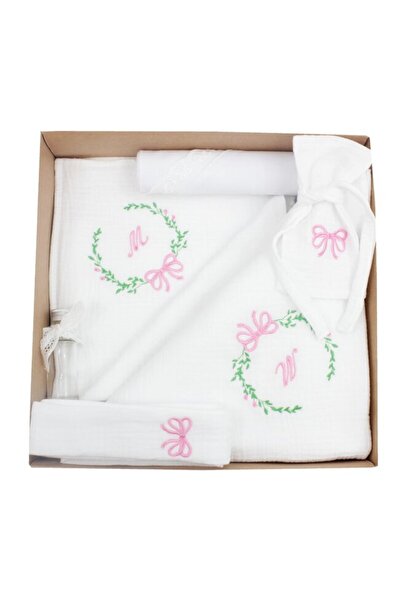 PRICHINDEL Set botez din muselină, 7 piese, personalizat cu monogramă roz, alb