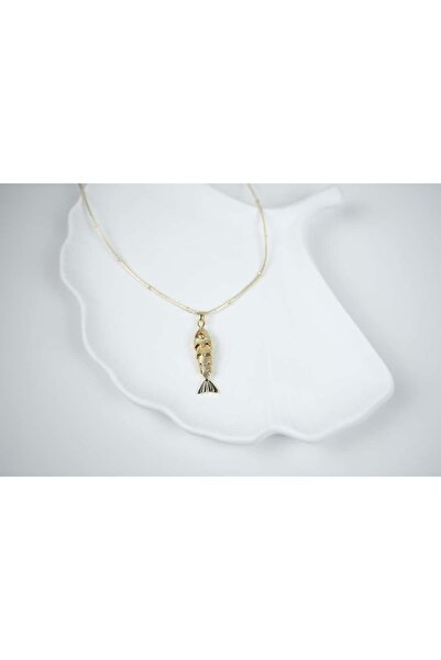 ATELİER TUĞBA قلادة على شكل سمكة مزينة بالترتر KOL046 - 52 سم + 5 سم إضافية