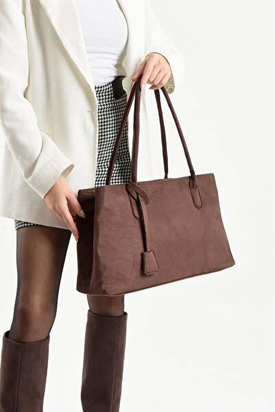 Berlin bags Geantă de umăr pentru femei din piele intoarsa cu detaliu de comp...