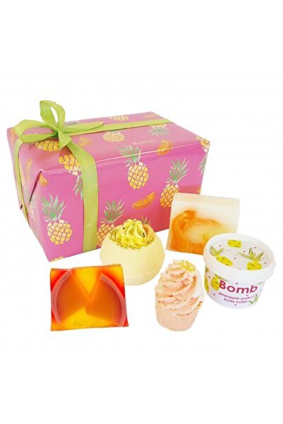 Bomb Cosmetics Totally Tropical gift set,