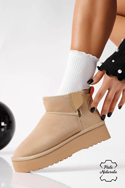 Zaira Κοντές γυναικείες μπότες Ug με γούνινη επένδυση σε μπεζ σουέτ Carolina ...