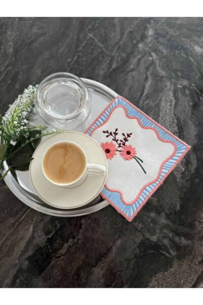2Ddesign Dekoratif Kahve Sunum Peçetesi – Çiçek Nakışlı Peçete