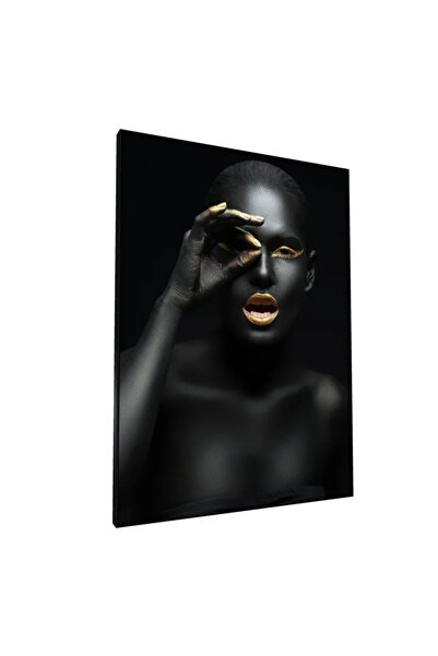 PozaTablou Pictură pe pânză: Portret dramatic cu accente aurii - 30x40 cm