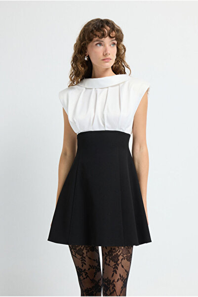 adL Kısa Kolsuz Elbise