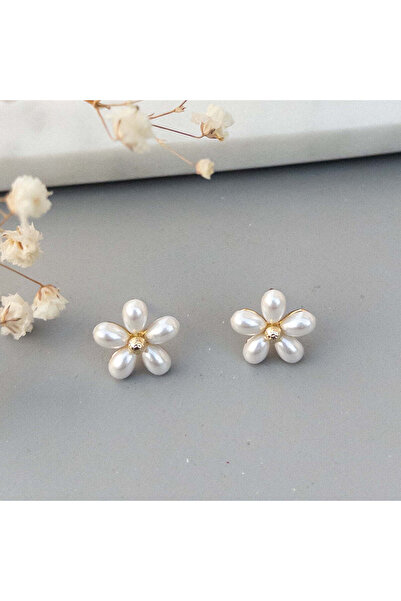 MOONGLOW ACCESSORIES Pearl Flower Earrings