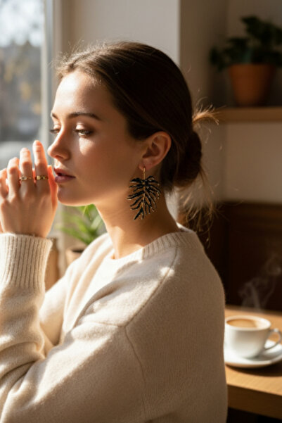 Alyas Aksesuar Zr Model Areka Leaf Earrings