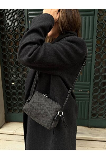 Tina İstanbul Örgü Dokulu Ayarlanabilir Askılı Süet Mini Çanta Antrasit