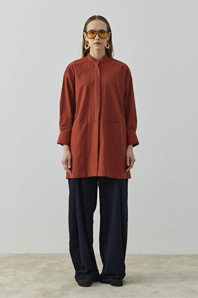 Kübra Yiğit قميص بياقة هاكم مع جيب مخفي