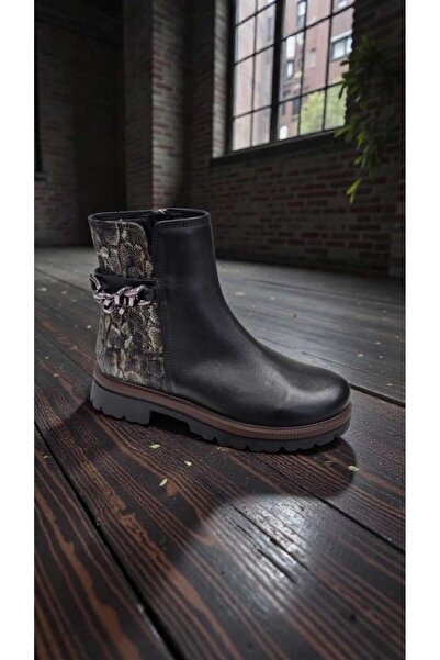 Mammamia E-42400 Genuine Leather Chain Detailed Leopard Patterned Serrated Non-Slip Sole Boots