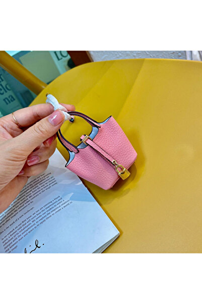 Choice حقيبة سماعات رأس صغيرة وردية اللون لأجهزة Airpods 4 من الجلد مع سلسلة مفاتيح للسيارة وقلادة بلوتوث إبداعية