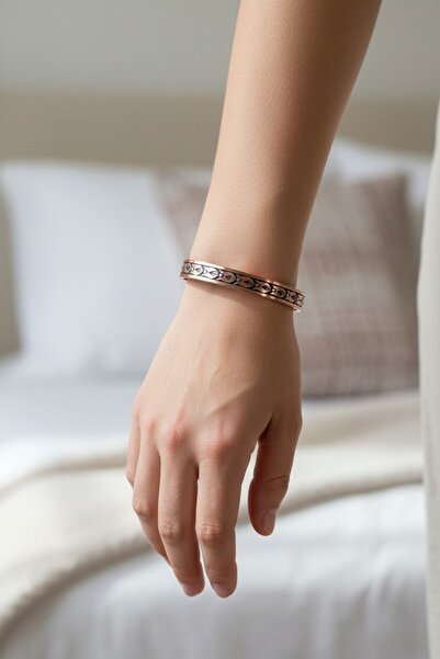 Pisidesa Tulip Motif Copper Bracelet – Pure Copper, Antique Pattern, Adjustable Handmade Bracelet