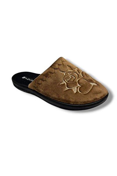 Cakgo Papuci de casă pentru femei Focux 220-26 cu model inimă și trandafir 37-41