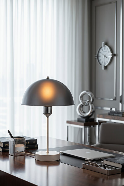 lumenistanbul ROMA ABAJUR BEYAZ AYAK - KROM KUKA / FÜME ŞAPKA