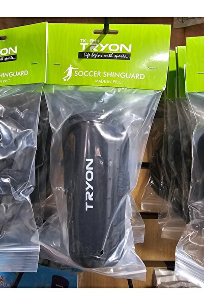 TRYON Futbolcu tekmeliği