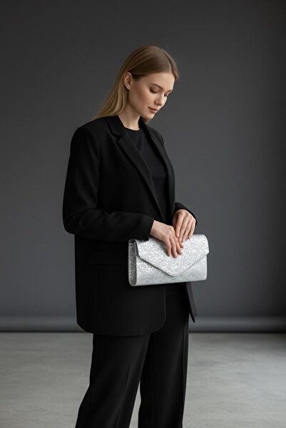 Armise gold Kadın Siyah Rengi Portföy Çanta Zincirli