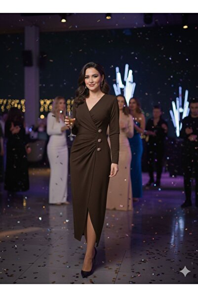 KaraAS Kadın Acı Kahve V Yaka Drapeli Yırtmaçlı Düğme Detaylı Uzun Kollu Midi Boy Şık Abiye Davet Elbisesi