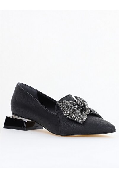 Nicoletta Elegant Low Heel Shoes with Bow Made of Eco-Leather in Matte Black Color