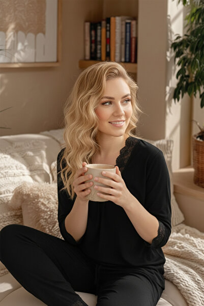 Miss Meryem Siyah Ring Viskon Dantel Detaylı Kısa Kol Pijama Takım