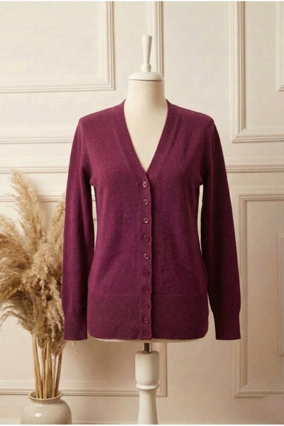 FATELLA Cardigan tricotat cu nasturi și decolteu în V Mother Plum pentru femei