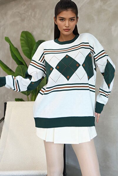 Trend Alaçatı Stili Women's white crew neck baklava patterned knit sweater al...