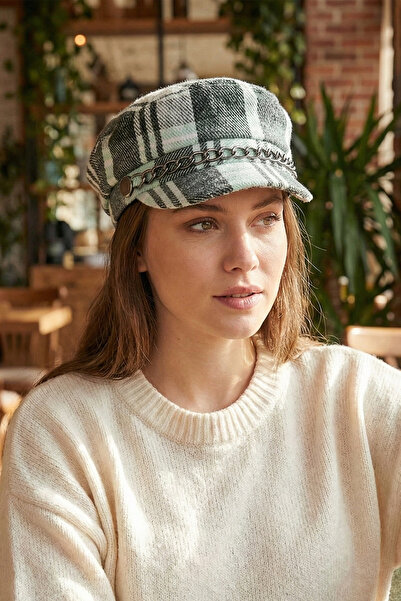 Kapin Chain Detailed Plaid Cap Hat - Green