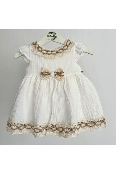 Victorino Rochita in cu fundita si broderie