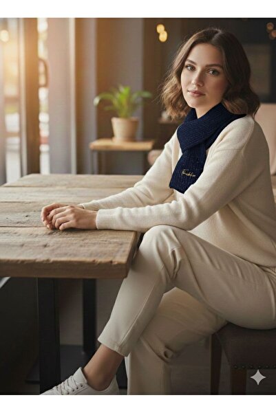 LunaKnit "Fenerbahçe Simli Atkı – Işıltılı, Sıcak ve Taraftara Özel Şık Tasarım"