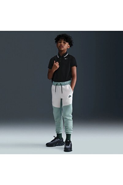 Nike Sportswear Tech Fleece unisex çocuk eşofman altı - 1 Beden büyük tavsiye etmekteyiz