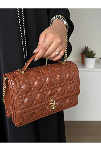 GENERAL High quality shoulder bag with accessories