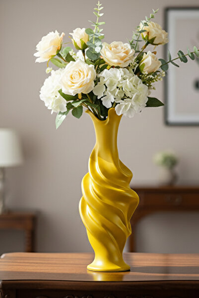 MEK مزهرية بلاستيكية مزخرفة بخطوط ملتوية باللون الأصفر (23×9 سم)