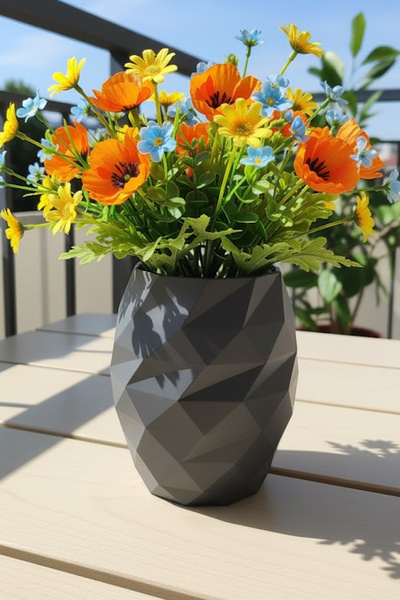MEK Modern Polygon Design Decorative Plastic Vase Gray (20X17Cm)