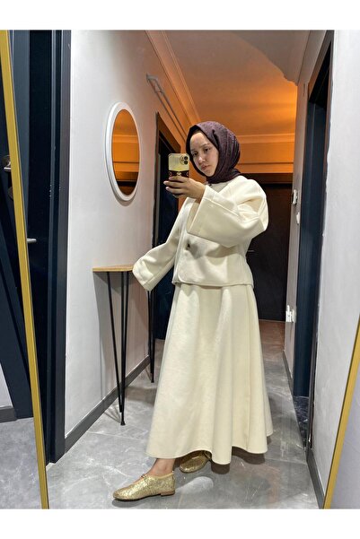 fera butik Ekru Kaşe Alt & Üst Takım – Etekli Zarif Kombin