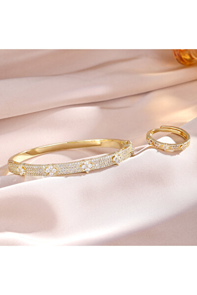 Choice مجموعة يوبسك الذهبية الرائعة المرصعة بالزركون على شكل زهرة بأربع أوراق للنساء من الزركون المكعب اللامع