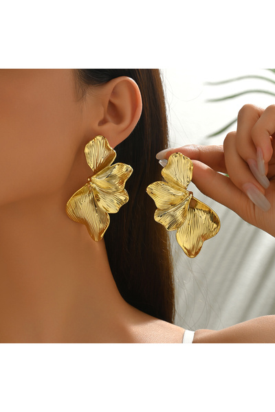 Choice أقراط أذن أنيقة ذهبية اللون من أوراق الجنكة نصف زهرة للنساء بتصميم بتل...