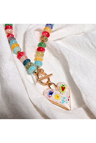 Choice قلادة نسائية بتصميم أصلي على شكل قلب من 5 حبات زجاجية ملونة.