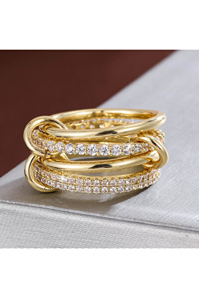 Choice خاتم ذهبي مكون من أربع قطع من النحاس والزركونيا الصناعية للنساء، مناسب للارتداء المتعدد.