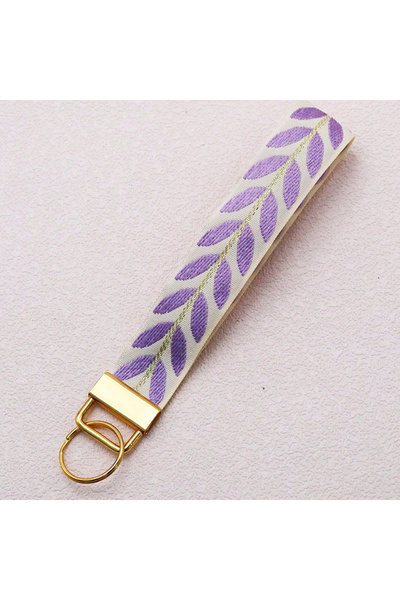 Choice سلسلة مفاتيح أنيقة بنمط أوراق شجر بنفسجية مع حلقات مفاتيح للنساء، مفات...