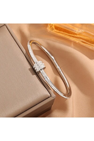 Choice أساور فضية اللون من الفولاذ المقاوم للصدأ متعددة الأنماط كلاسيكية مكدس...