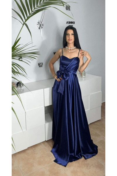 OEMN Elegant dress made of premium satin – Design with adjustable straps, pleats and sophisticated bow