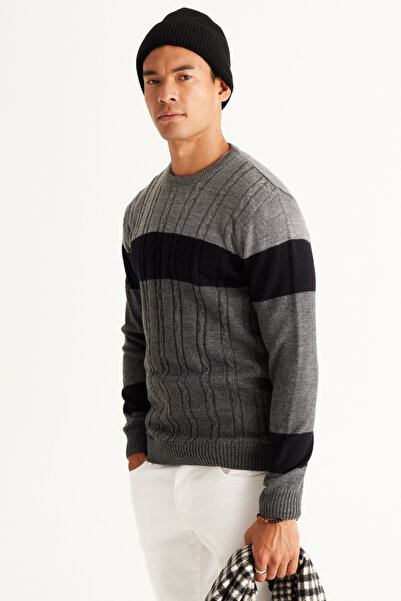 AC&Co / Altınyıldız Classics Gray-Anthracite Standard Fit Regular Cut Crew Neck Colorblock Patterned Knitwear Sweater